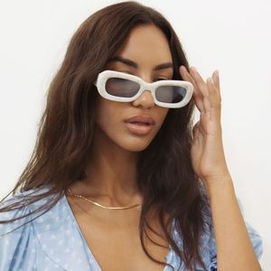 Sonix For Love & Lemons Minnie Pearl Sunglasses